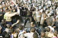  آيا «مبارك» به سرنوشت «بن علي» دچار مي شود؟ 
شعله در يك قدمي باروت مصر