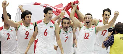 تعظیم آسیا مقابل والیبال ایران