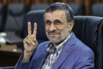 احمدی نژاد تعادل ندارد!